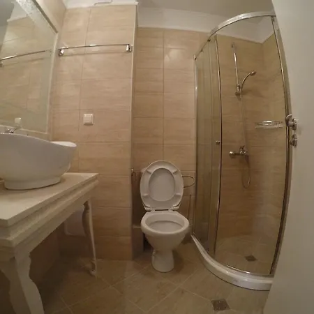 Homely Harmony Studio Apartment
